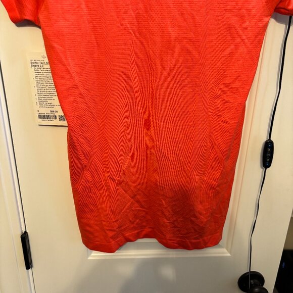 NWT Lululemon Women's Size 8 Swiftly Tech Short Sleeve 2.0 Top - Picture 9 of 10